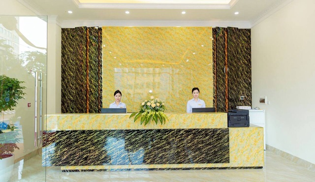 Hong Van Grand Hotel