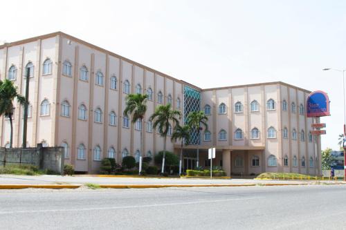 Hotel Baez Paraiso in Paraíso