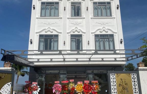 Hotel Hòa Bình