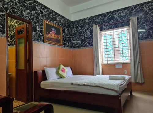 Hotel Long Thành 243 - 酒店