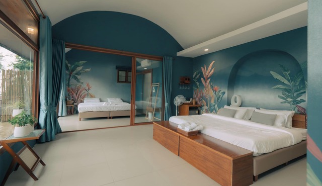 Hotel stay on cloud uphill Chiangmai with infinity pool, on-site restaurant