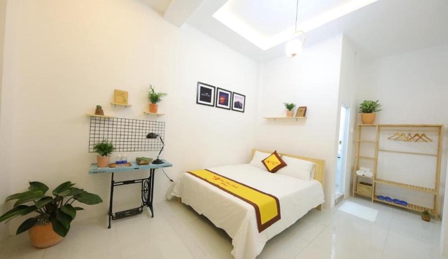 HOTEL VĂN THÁI BÌNH in Tra Vinh