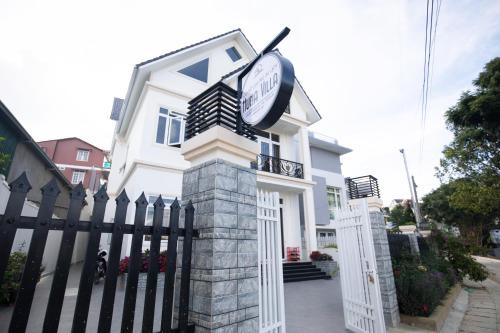 HUNA's HOUSE in Da Lat