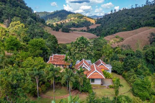 Kanlaya's Eyrie, Luxury Homestay in Pang Mapha