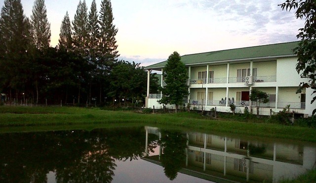 Kasem Garden Hotel Surin in Surin
