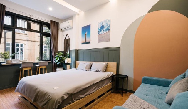 KemKayVilla w 5BR Bathtub RooftopViews 30s to HoanKiem Lake