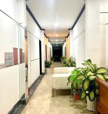 Khách Sạn Đức Trí in Binh Chau