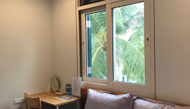 Khách sạn gần biển, gần trung tâm, thân thiện với thiên nhiên