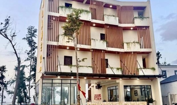 Khách sạn LAMER Thiên Cầm in Cam Xuyen