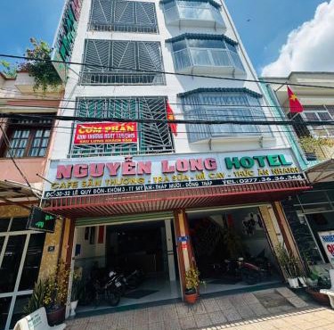 Khách Sạn Nguyễn Long Tháp Mười in Thap Muoi