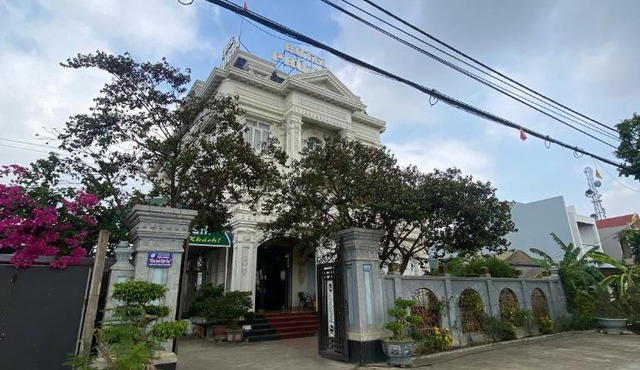 Khách Sạn Phú Gia