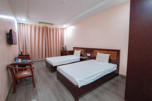Khách sạn Vân Long