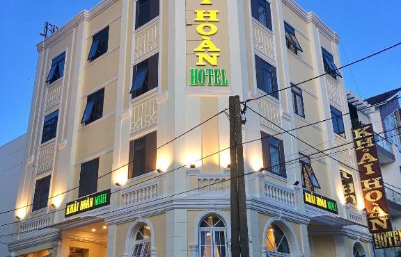 Khải Hoàn Hotel