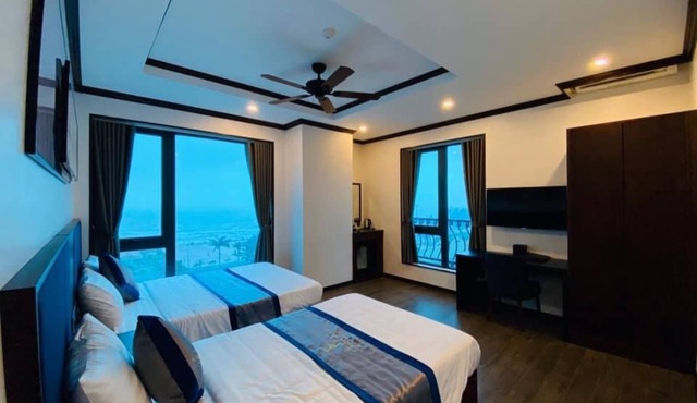 Kingdom Hotel Cua Lo