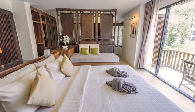 Koh Lanta Earth Suite for two