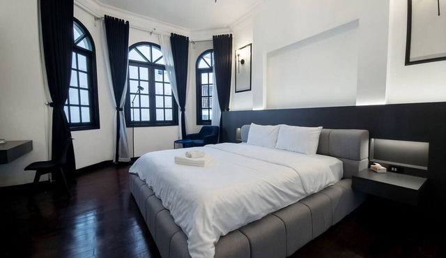 Korean Host - Signature 5BR Pool Villa - Karaoke, Jacuzzi, Sauna in Thành phố Hồ Chí Minh