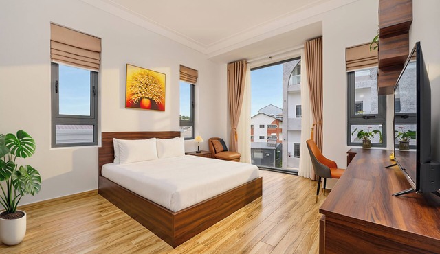 KP VILLA - 5 ROOMS - 5 BEDS Peaceful and full of nature light!