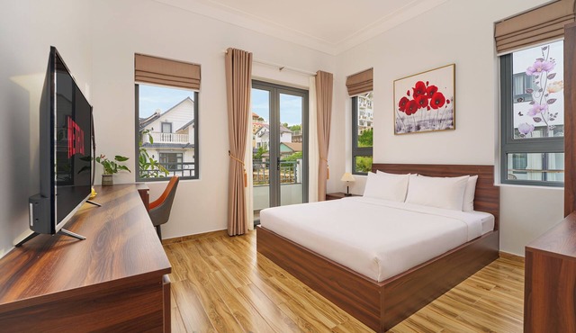 KP VILLA - 6 ROOMS - 8 BEDS Peaceful, full of natural light