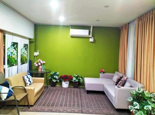 Laila Türk Masaj Eğitim ve Spa Hotel in Ban Khlong Lat Bua Khao
