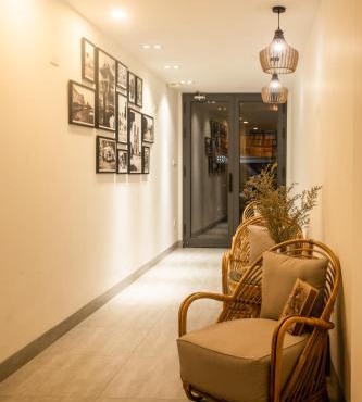 Lanha Hotel - Homestay
