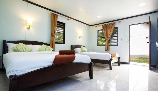 Lanta Coral Beach Resort