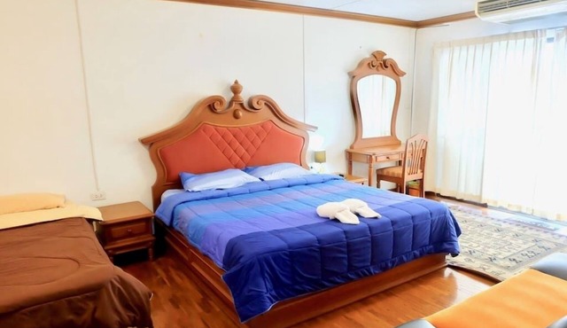 Large 1BR Condo 2Beds 4ppl @Hillside 4 in Chiang mai