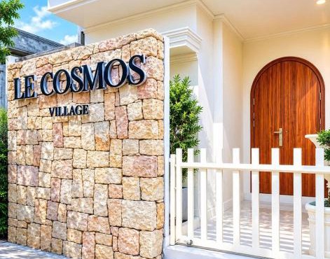 Le Cosmos 1 Vĩnh Hy