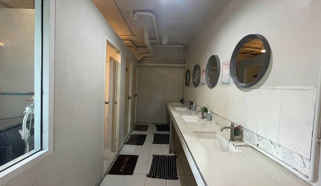 Lemon Tree Khaosan Hostel in Bangkok