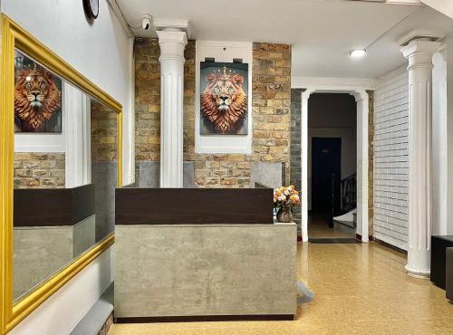 Lion Homestay Huế