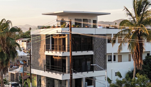 Loft 2 min walk from the Marina CSL in Cabo San Lucas