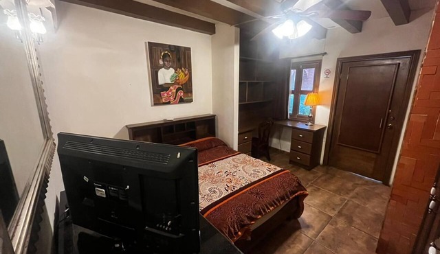 Loft for executives/students, furnished and equipped, internet, cable in Monterrey