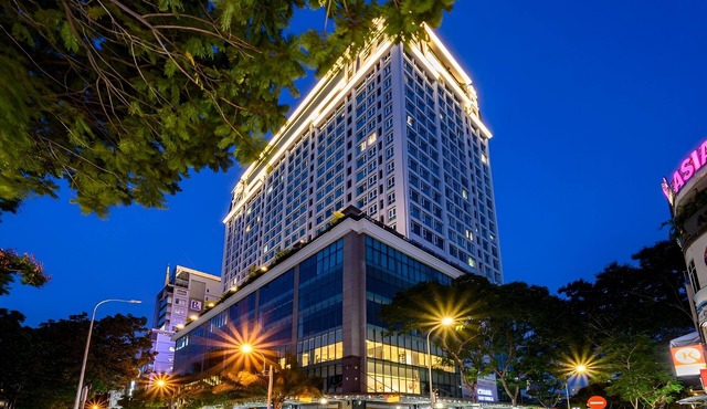 Luminous - Leman Luxury Apartments