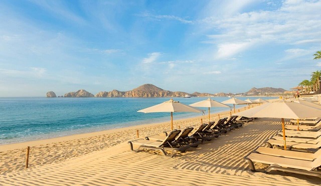 Luxury 2BR Suite at Villa La Estancia – Beachfront Pools, Spa & Sunsets in Cabo San Lucas