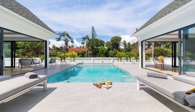 Luxury 4 Bedroom Villa in Surat Thani