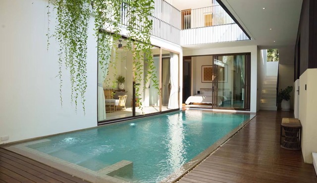 Luxury 4BR Dual Masters Villa with Mineral Pool & Rooftop in Bang Tao in Tambon Si Sunthon