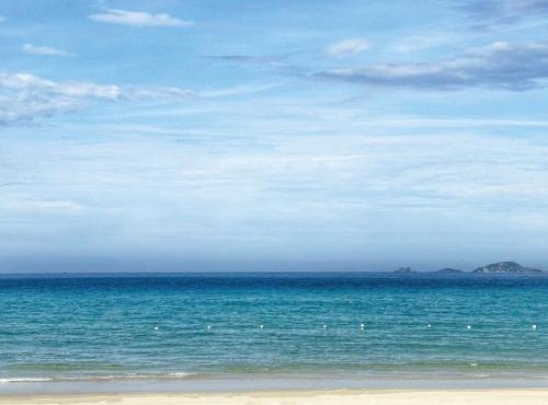 Luxury Beachfront Villa in Whyndham Garden Cam Ranh in Nha Trang