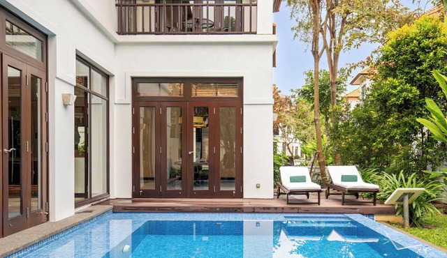 Luxury Resort Villa Da Nang Beach ABG
