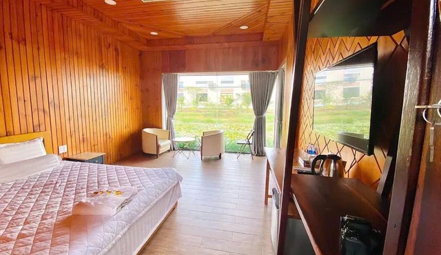 Mỹ Quỳnh Safari Resort