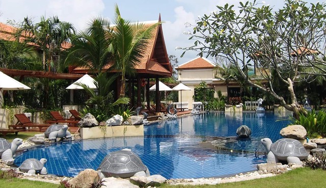 Mae Pim Resort Hotel