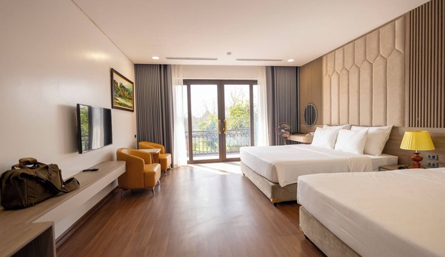 Mai Lakeside Hotel Ninh Binh