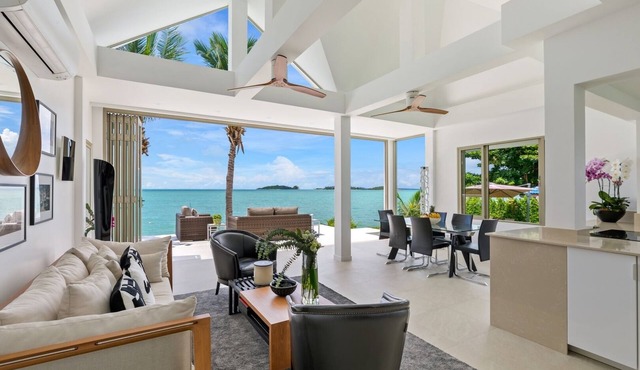 Mam’s Seaside Villa – Beachfront in koh samui
