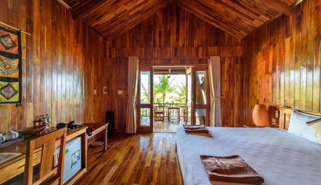 Mango Beach Resort