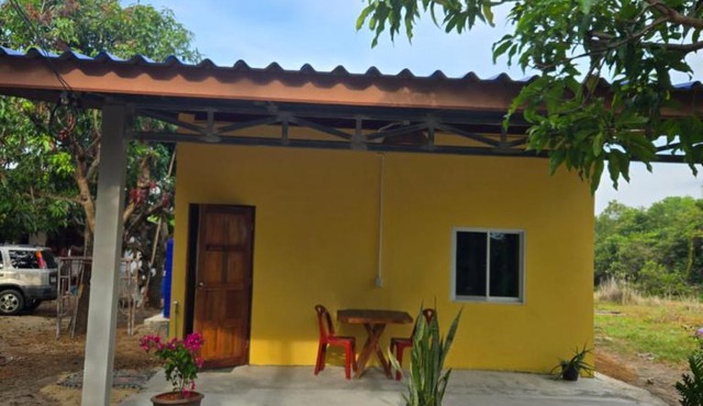 Mango Orchard Bungalow in Songkhla