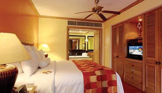 Marriott's Phuket Beach Club 2 Bedroom 2 Bath All FEES Included. Talang District