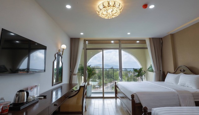 Maya Hotel 4