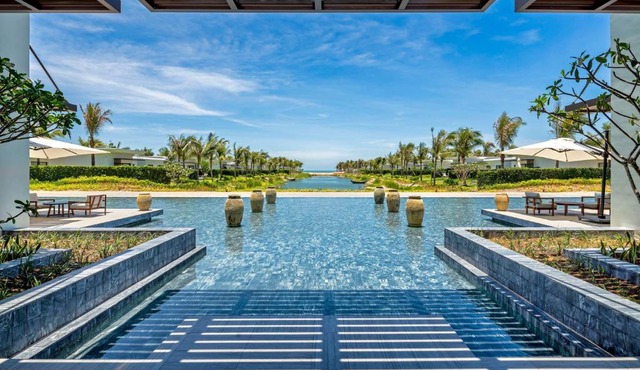 Meliá Ho Tram Beach Resort