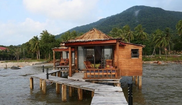 Mermaid Guesthouse-Private beach-Resort Access