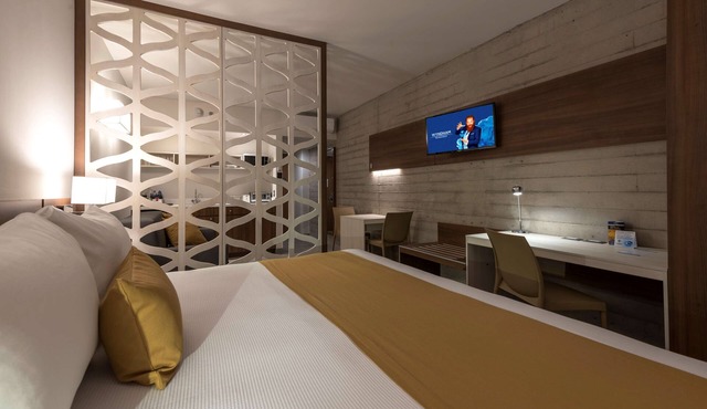 Microtel Inn & Suites by Wyndham San Luis Potosi in San Luis Potosi