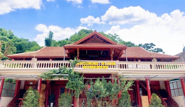 Moc Chau Town - Homestay