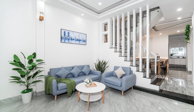 Modern 3BR Beach Villa, Karaoke System, Rooftop bar, BBQ in marvelous Đà Nẵng